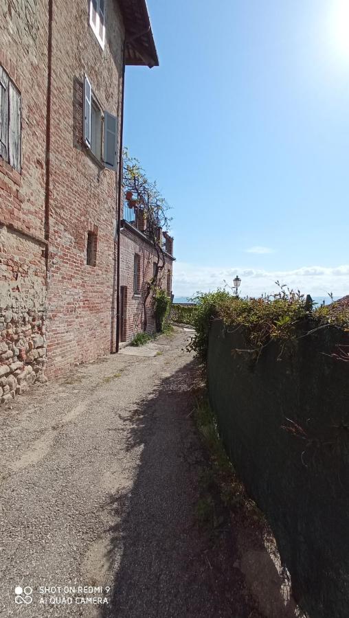 Il Cortiletto Apartment Verduno Exterior photo