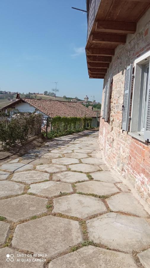 Il Cortiletto Apartment Verduno Exterior photo