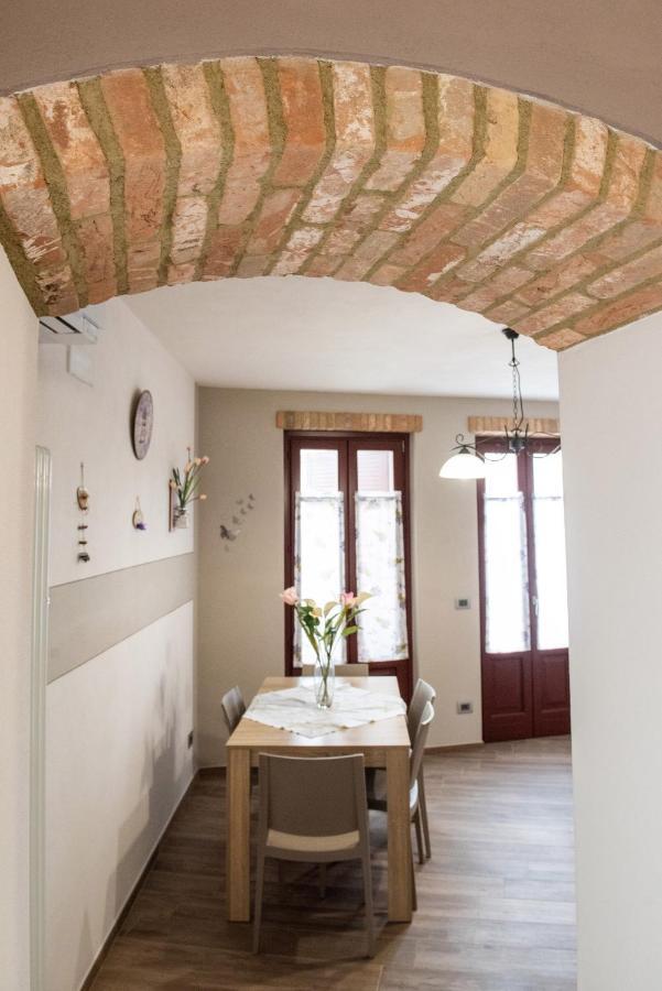 Il Cortiletto Apartment Verduno Exterior photo